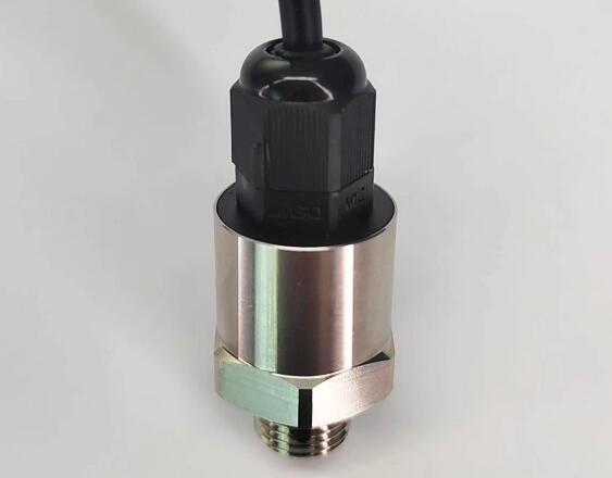 compact pressure transducer-small size 4