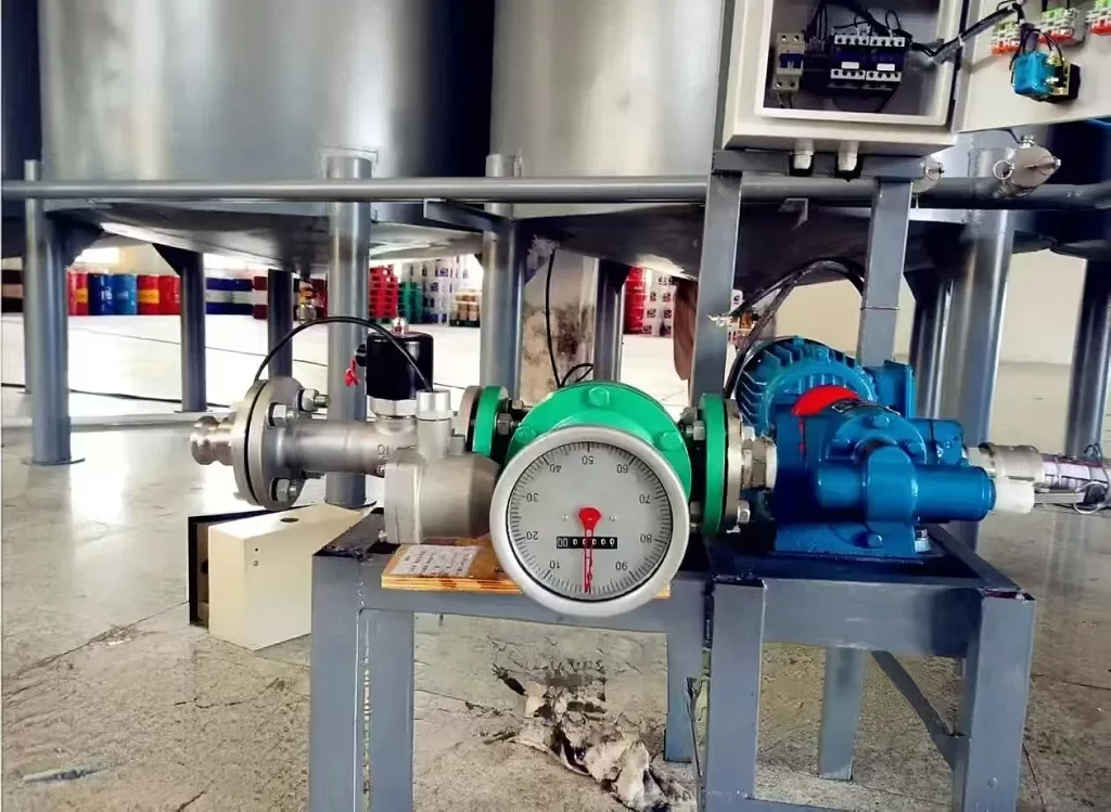 Oval gear flow meter installation
