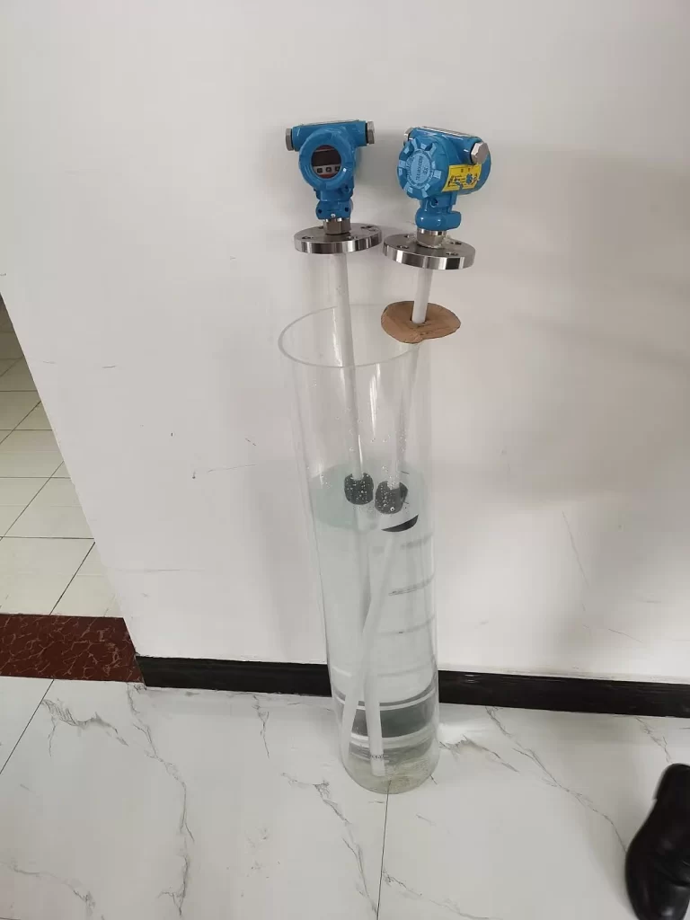 Float Type Level Transmitters lined with PTFE