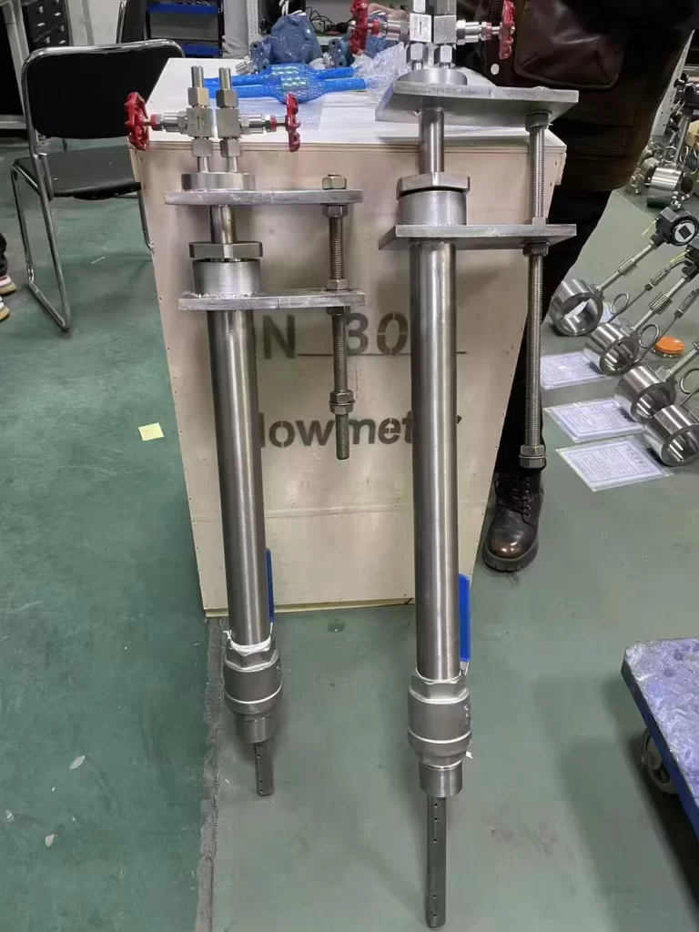 Insertion type bar flow meter