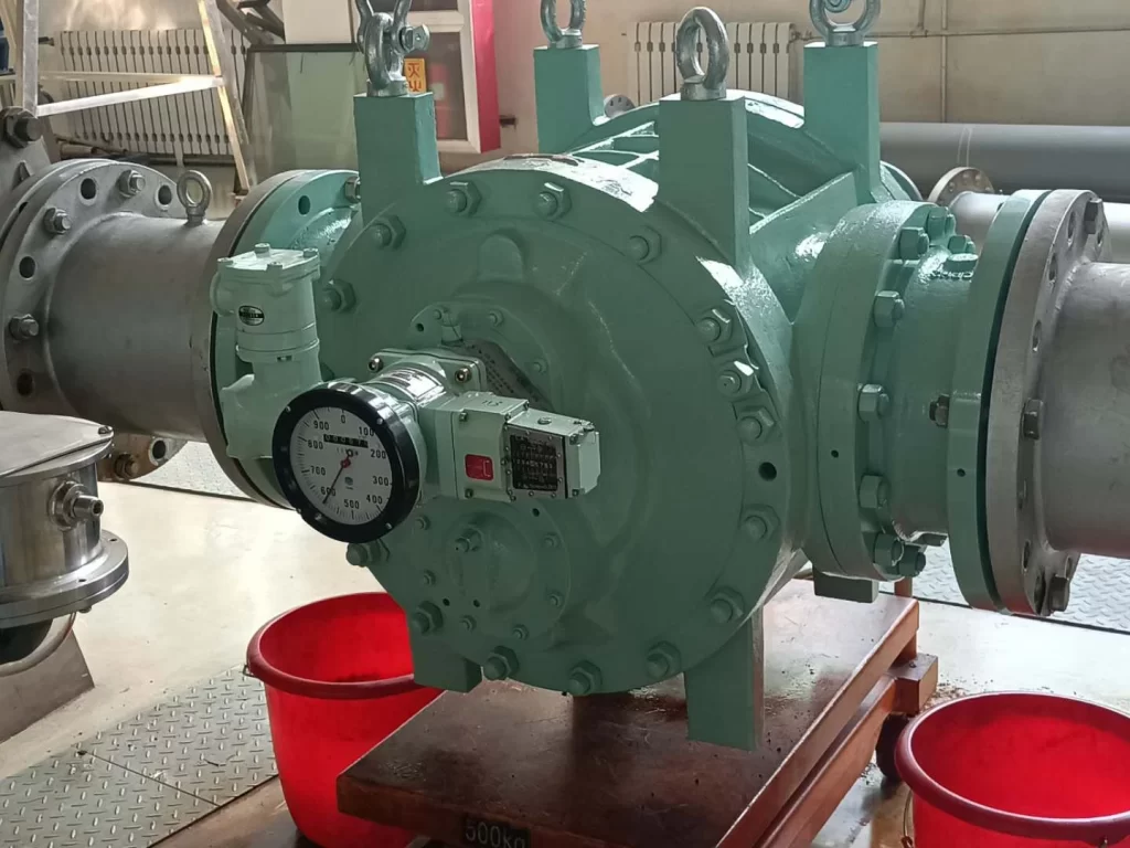 Large-diameter Positive Displacement Flow Meter - Helical Rotor