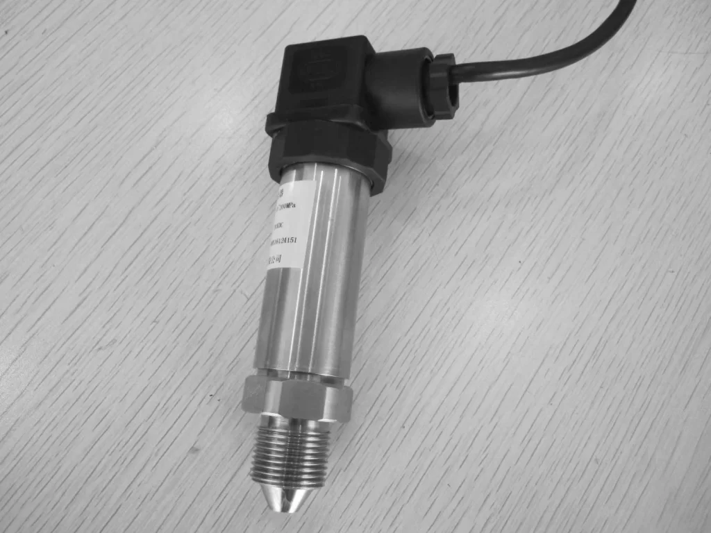 Strain Gauge Pressure Transmitter
