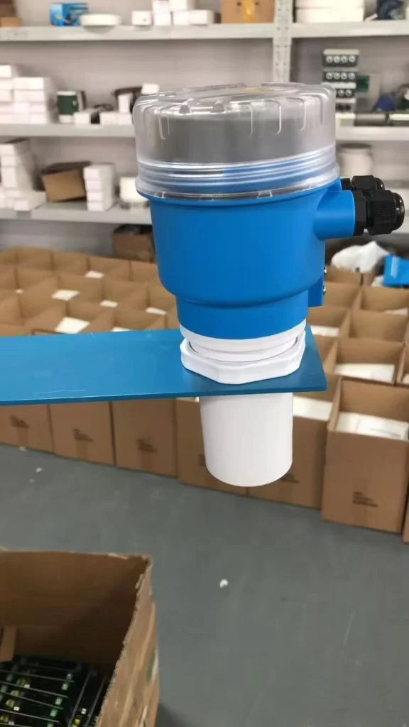 Ultrasonic Level Meter - Corrosion-resistant Probe