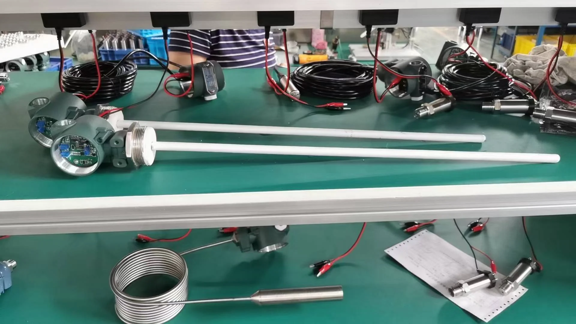 Oil tank level transmitters