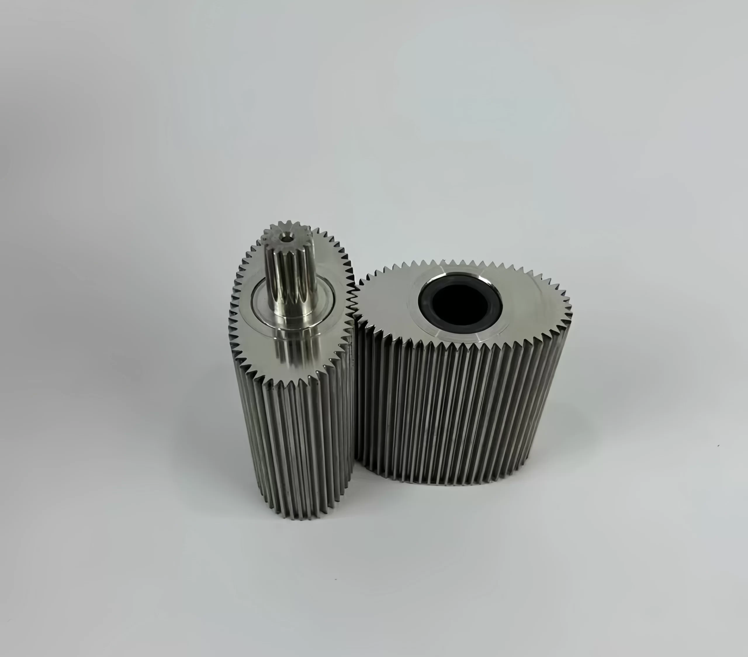 Oval gear flowmeter rotor